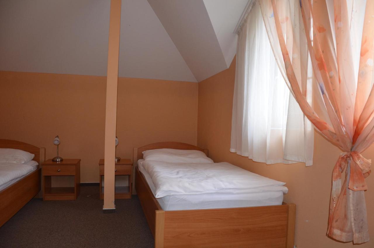 Penzion York Liberec Extérieur photo